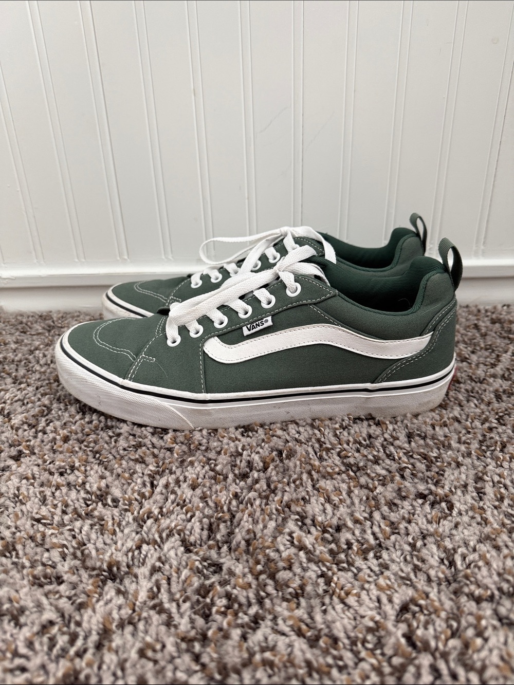 Vans Men’s Old Skool Sneakers - Green / White